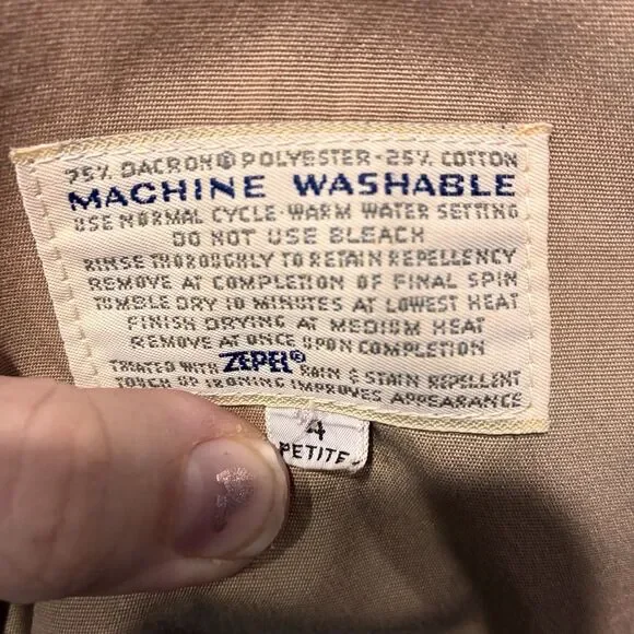 Vintage Union Made Misty Harbor Petite 4 Trench Coat Tan Plaid Lined Belted - Picture 10 of 16